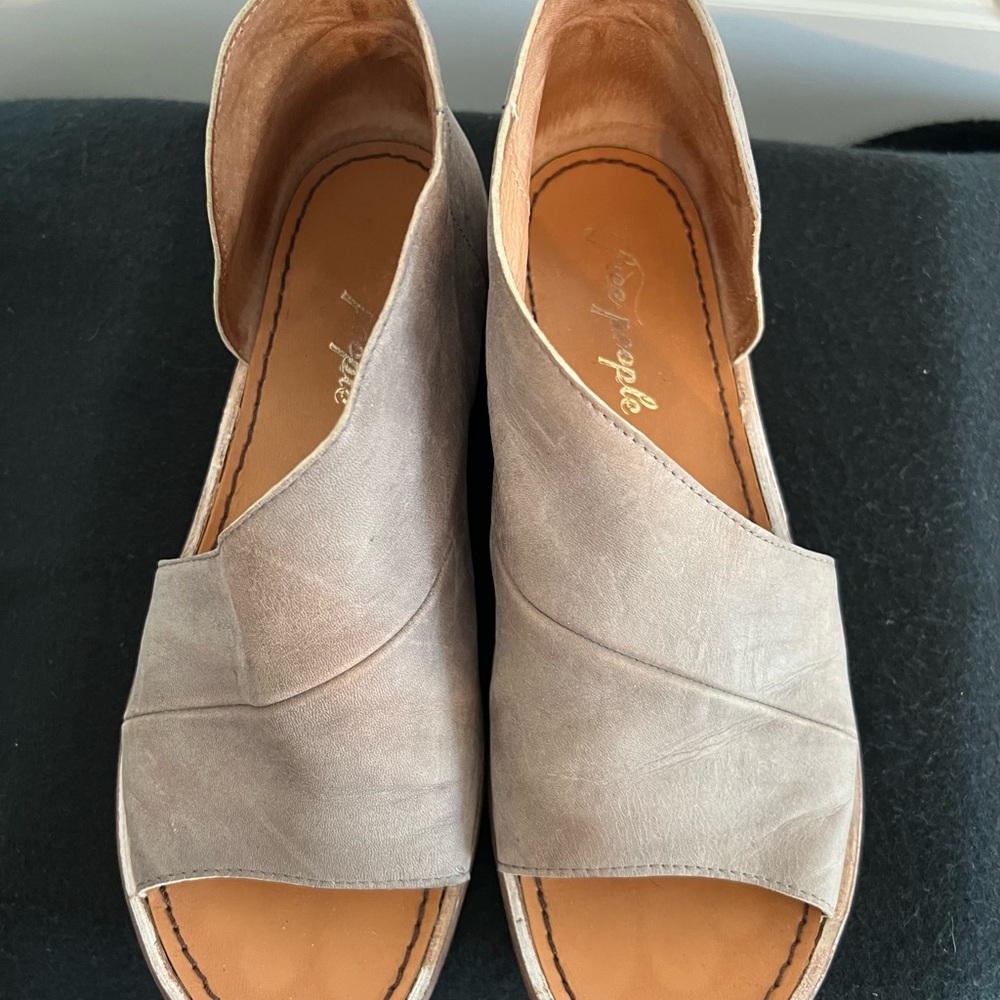 Free People Beige Open-Toe Sandals - Picture 4 of 7